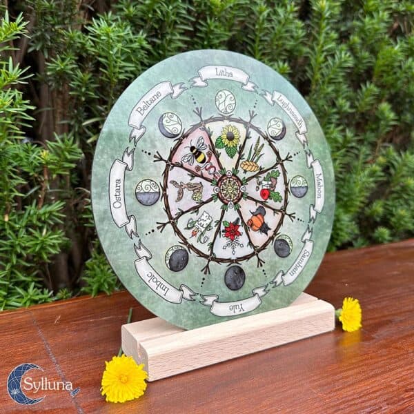 Jaarwiel Wheel of the Year Altaar Deco Hekserij Jaarfeesten Meebewegen met de Natuur Groen-2